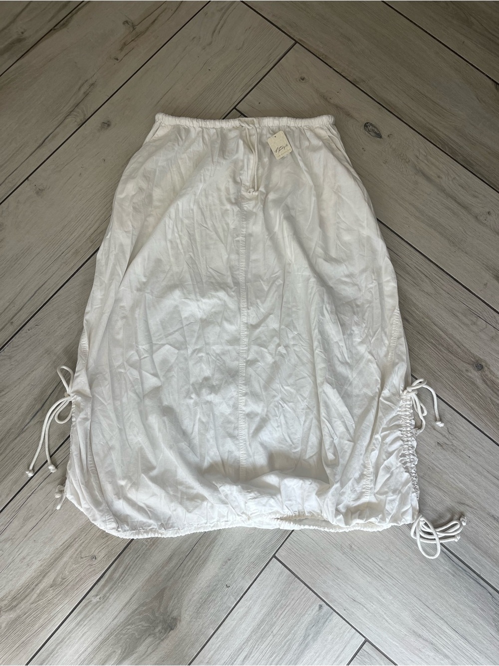 Free People White Women’s Drawstring Midi Skirt - Classic Casual NWT Size L